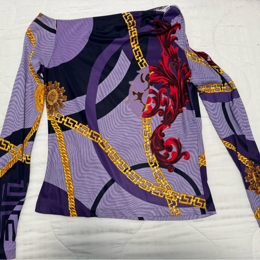 Versace Inspired Off-Shoulder Top - Picture 10 of 10